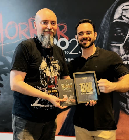 Cliente da Jurassic com placa de R$ 100 mil faturados