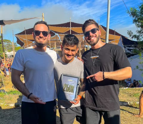 Clientes da Jurassic com placa de R$ 250 mil faturados